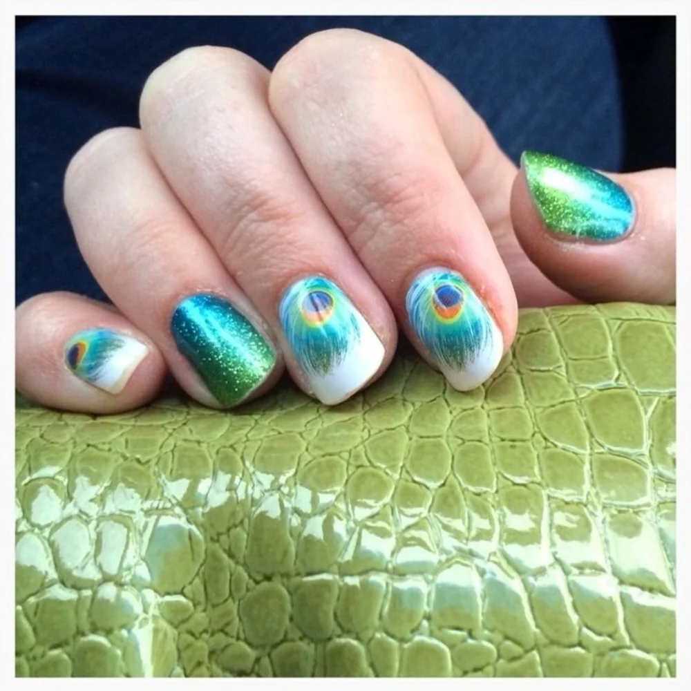 Jamberry Shake Your Tailfeathers Nail Wraps
